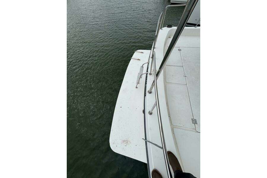 1994 Harbor Master 52 Coastal Cruiser