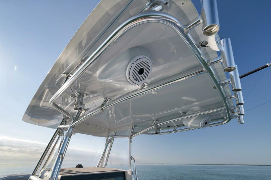 39' 2021 Contender 39 ST