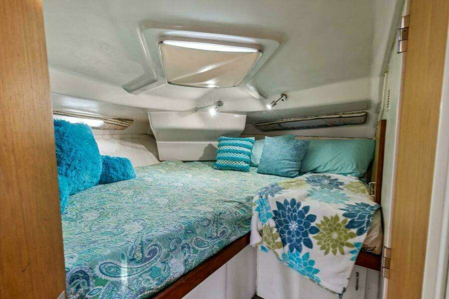 1996 Mainship 37 Motor Yacht