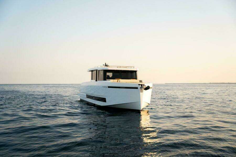 60ft De Antonio Yacht For Sale