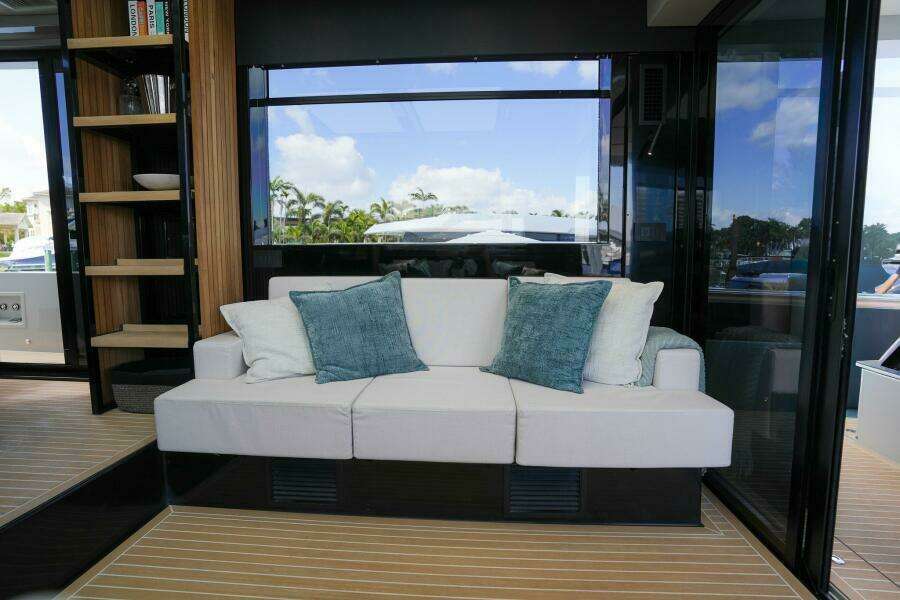 60ft De Antonio Yacht For Sale