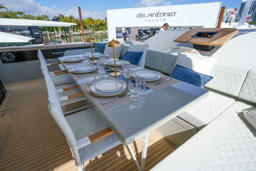 60ft De Antonio Yacht For Sale