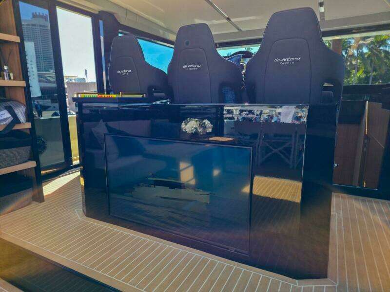 60ft De Antonio Yacht For Sale