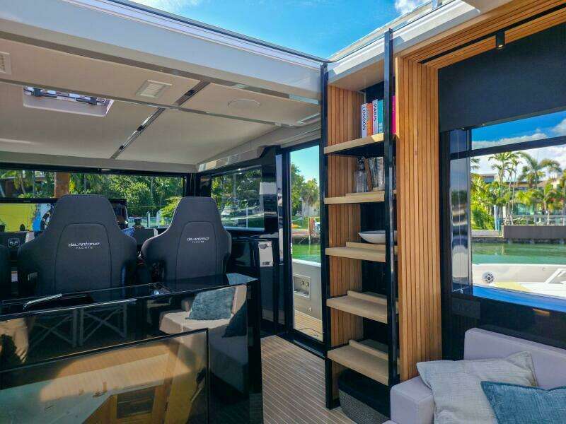 60ft De Antonio Yacht For Sale