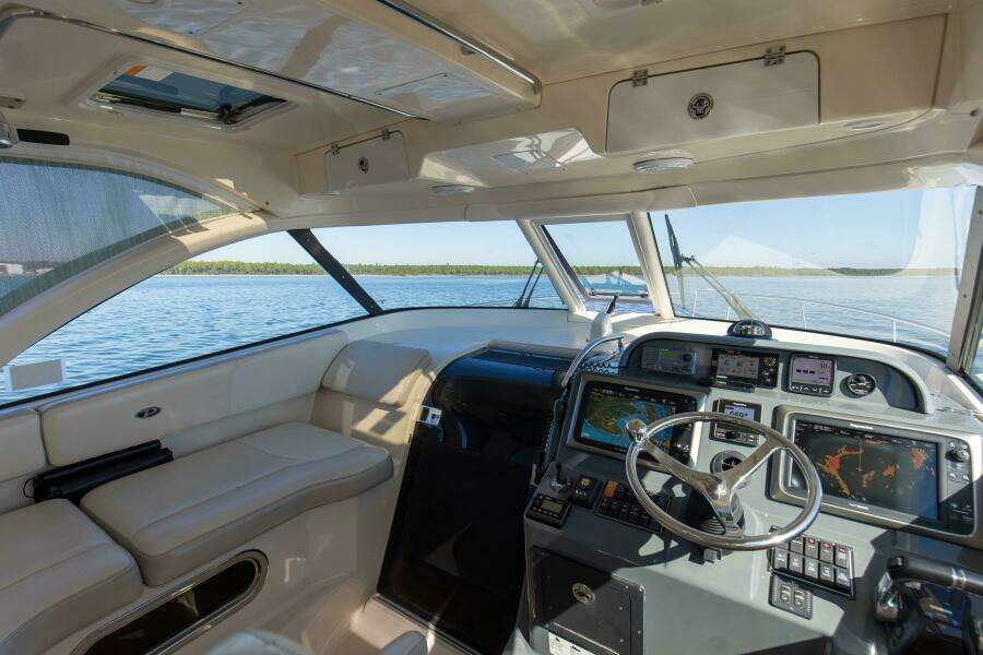2012 Pursuit OS 345 Offshore