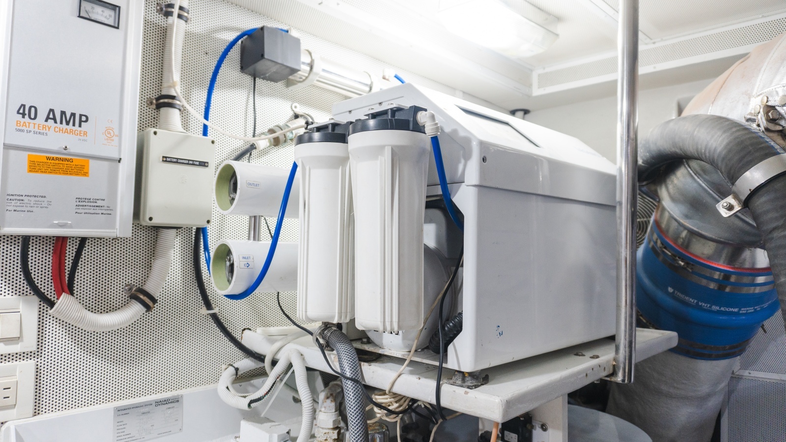 2012 McKinna 69 Skylounge