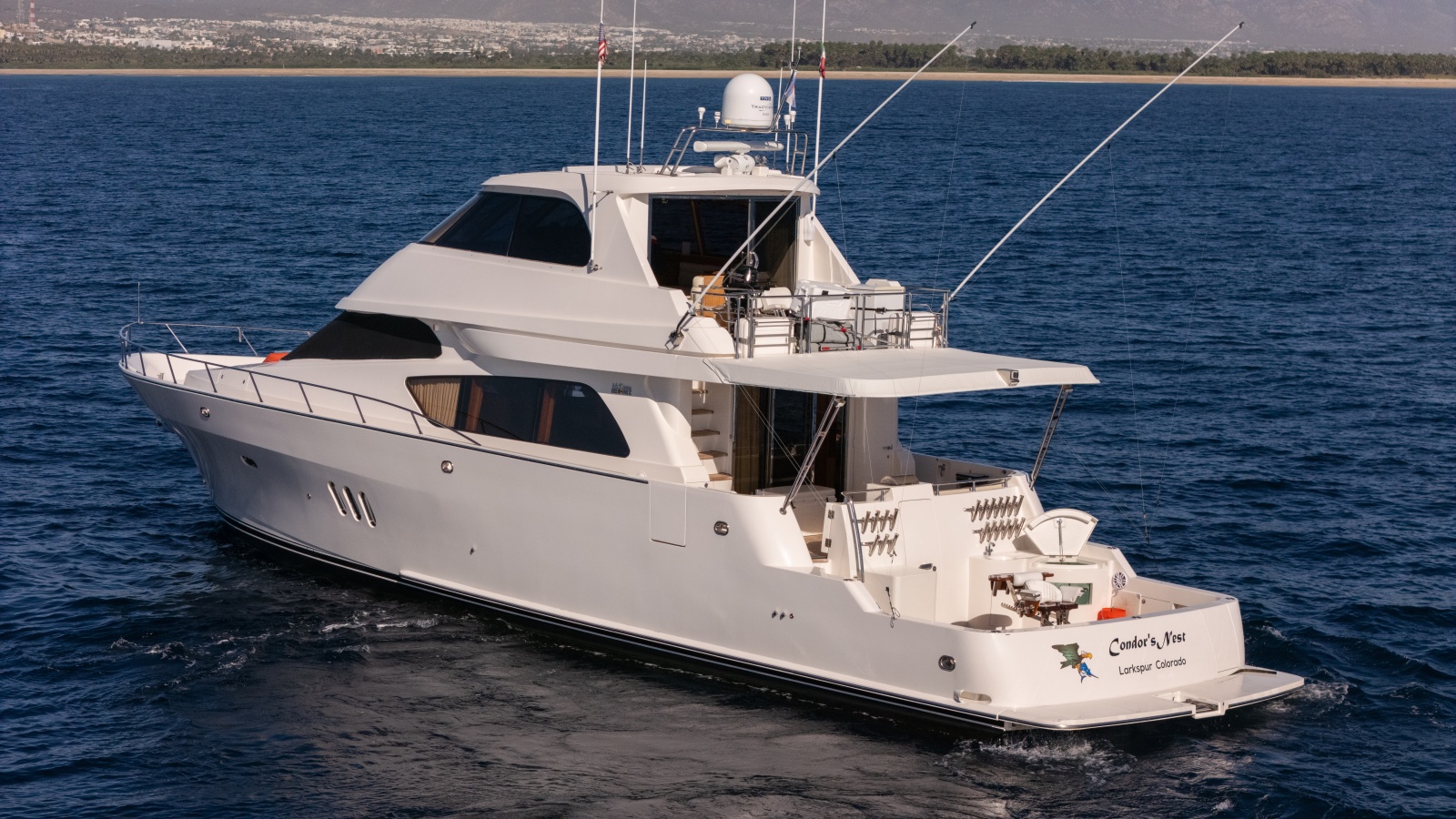 69' 2012 McKinna 69 Skylounge