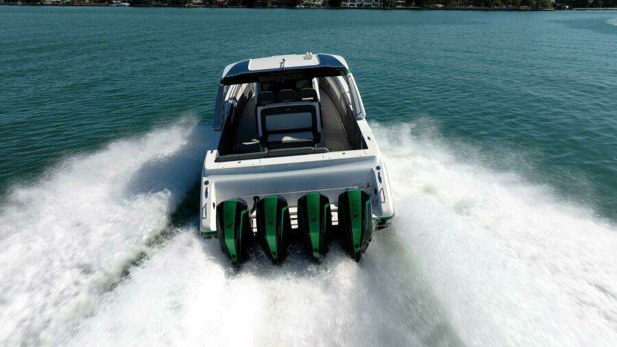 42ft Cigarette Yacht For Sale