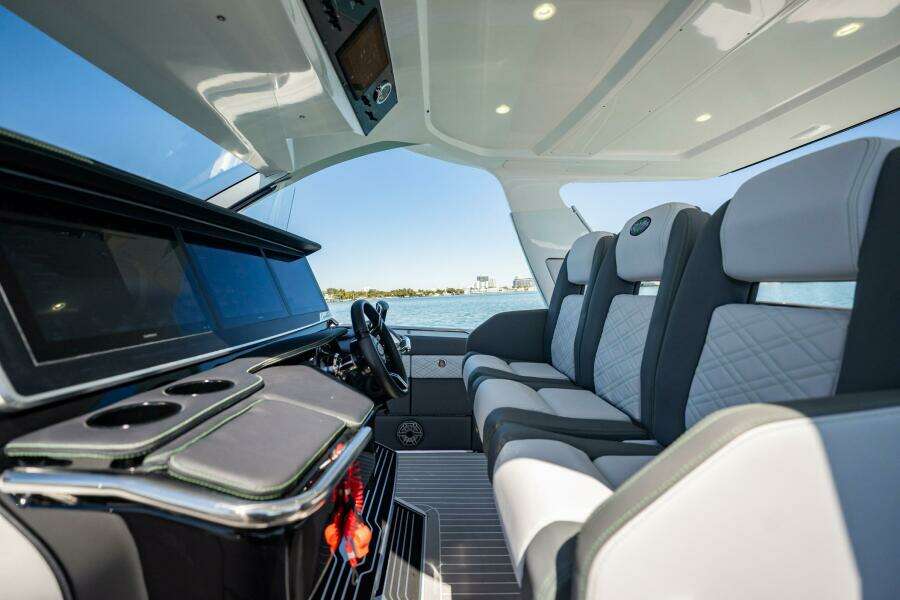 42ft Cigarette Yacht For Sale