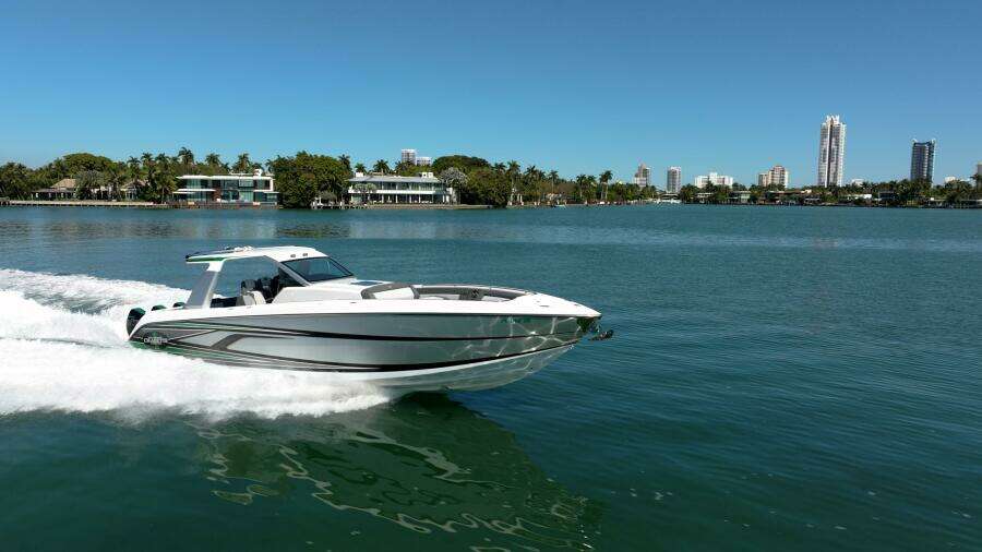 42ft Cigarette Yacht For Sale