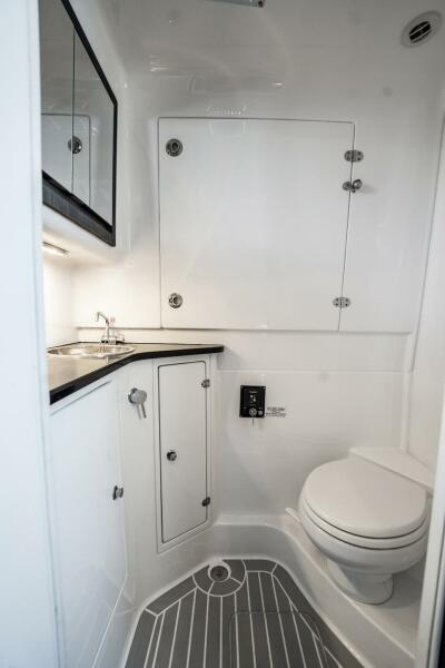 42' 2024 Cigarette 42 Auroris