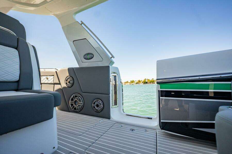 42ft Cigarette Yacht For Sale