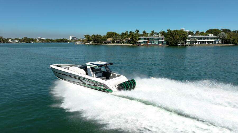 42ft Cigarette Yacht For Sale