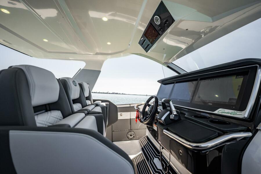 42' 2024 Cigarette 42 Auroris