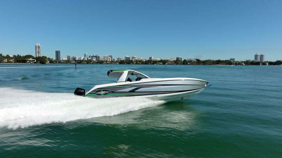 42ft Cigarette Yacht For Sale