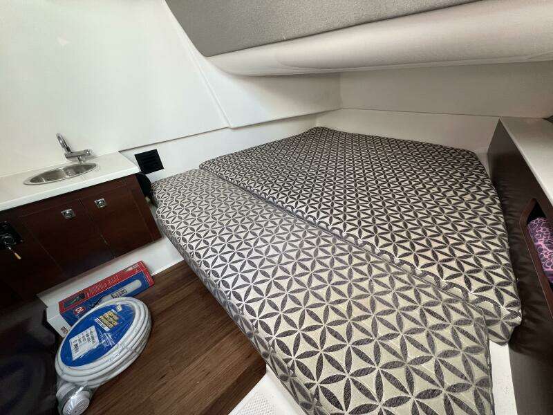 30ft Chaparral Yacht For Sale