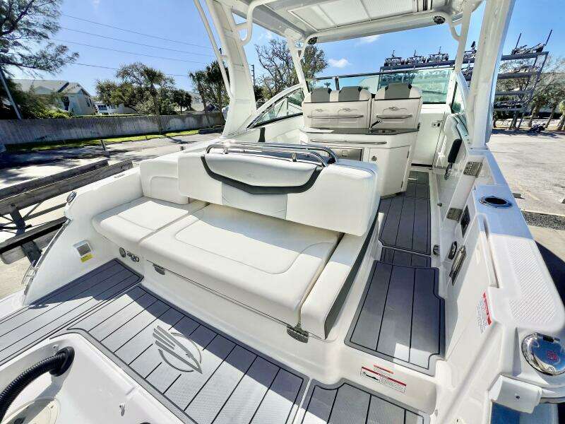 30ft Chaparral Yacht For Sale