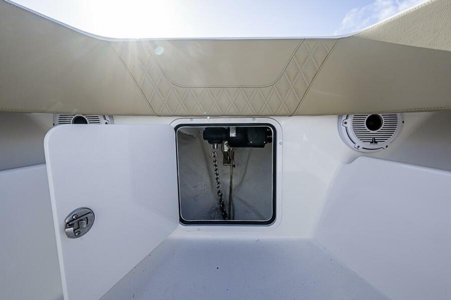 33' 2023 Invincible 33 Open Fisherman