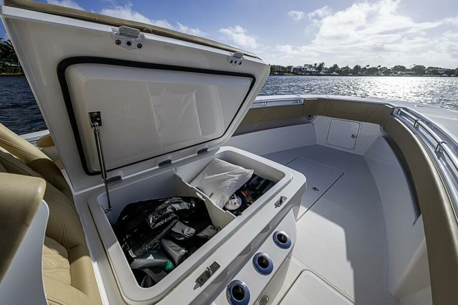 33' 2023 Invincible 33 Open Fisherman