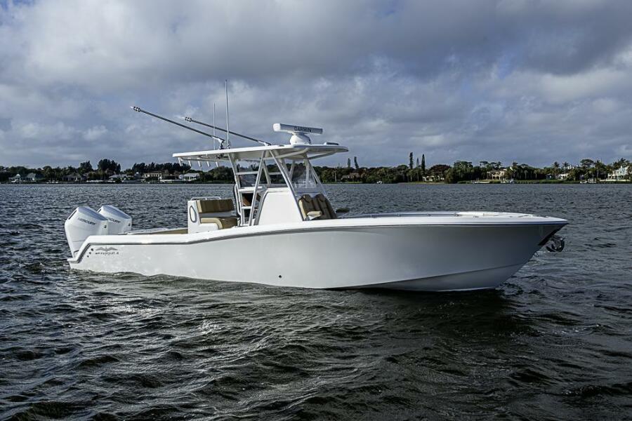 33' 2023 Invincible 33 Open Fisherman