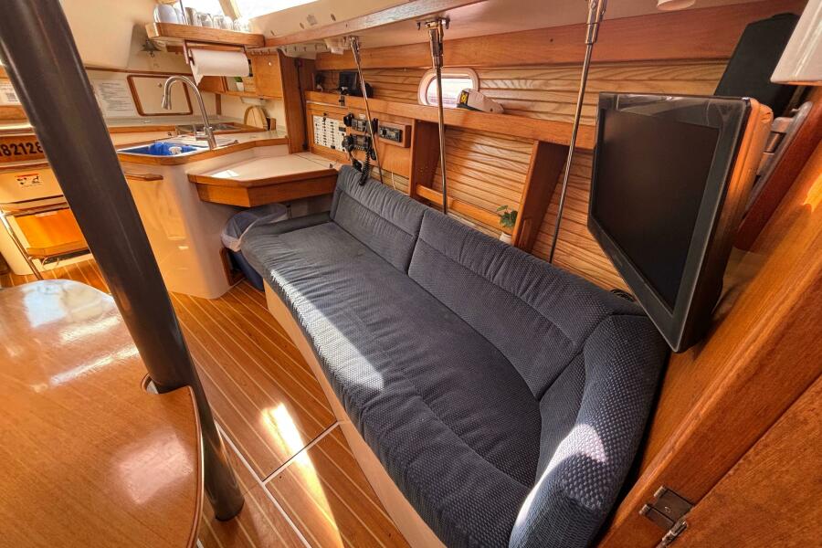 32' 2006 Catalina 320