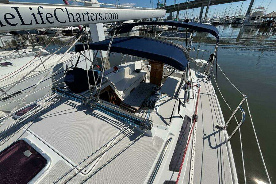 XOCOLATA 32ft Catalina Yacht For Sale