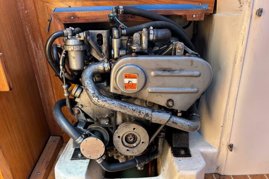 32' 2006 Catalina 320