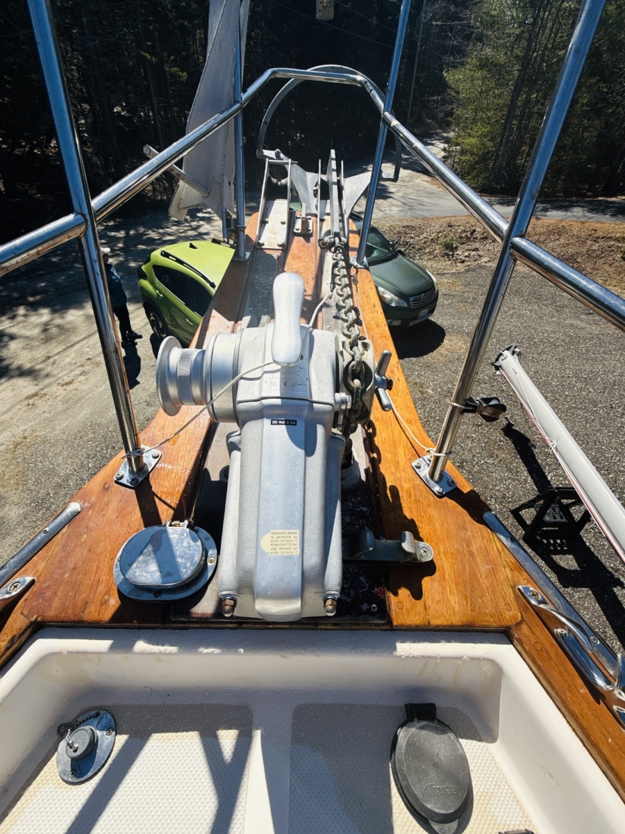38' 1995 Island Packet 37
