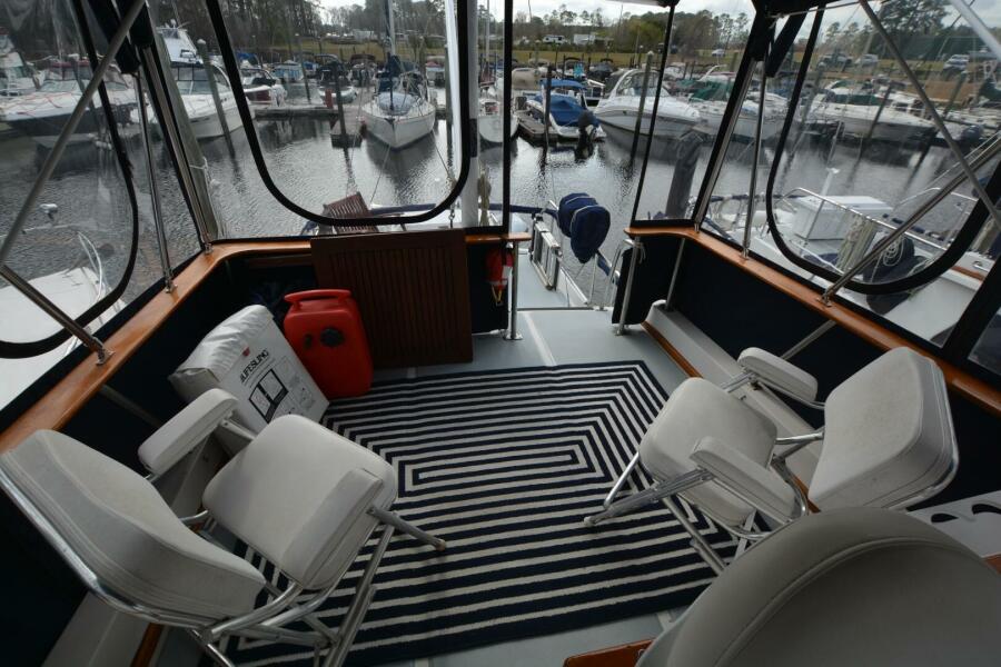 36' 1998 Monk 36 Double Cabin