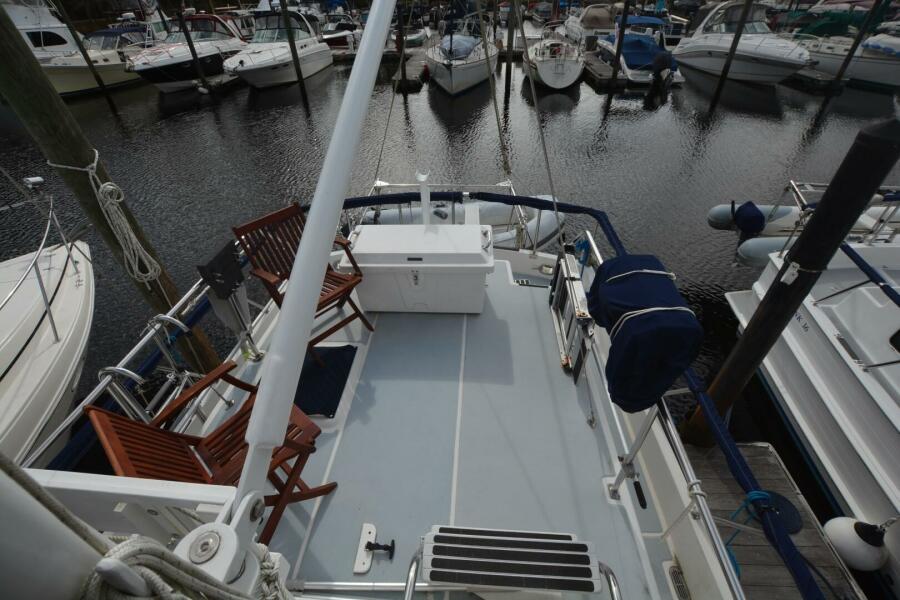 36' 1998 Monk 36 Double Cabin