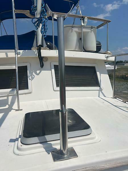 37' 1987 Hershine Newburyport