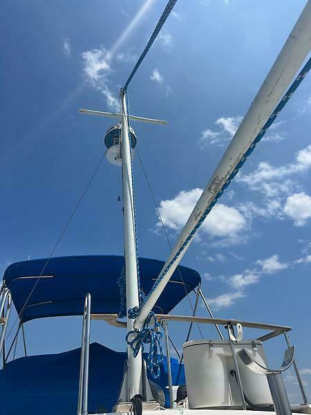 37' 1987 Hershine Newburyport