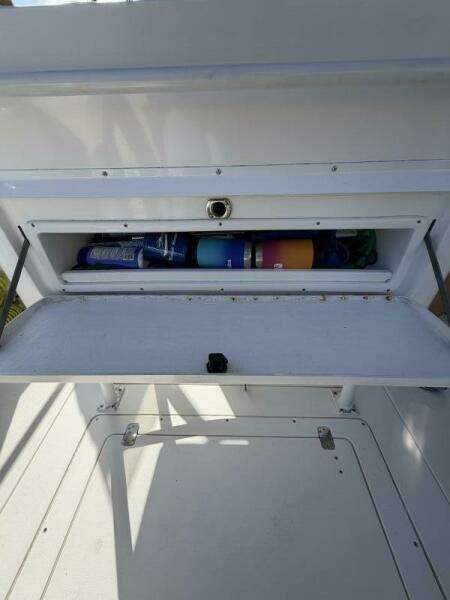 31ft Intrepid Yacht For Sale