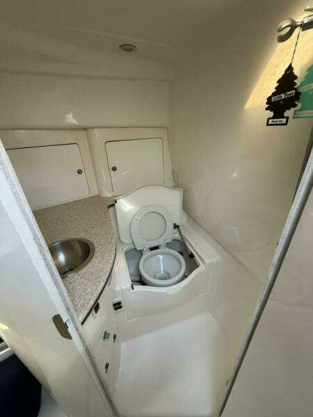 31ft Intrepid Yacht For Sale