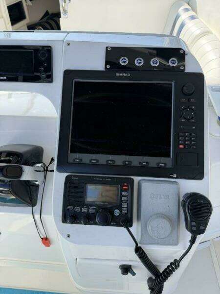 31ft Intrepid Yacht For Sale