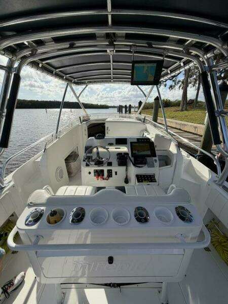 31ft Intrepid Yacht For Sale