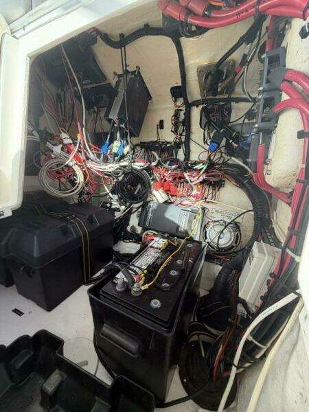 31ft Intrepid Yacht For Sale