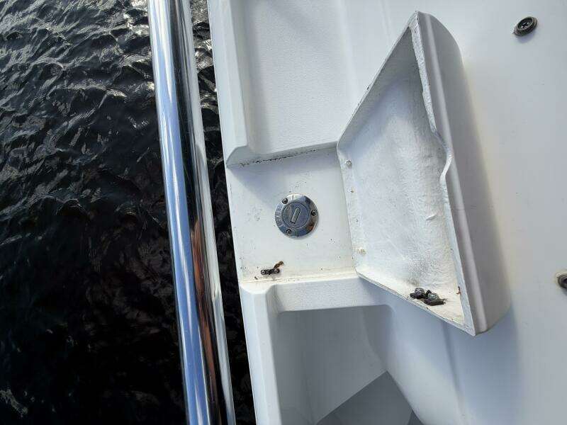 31ft Intrepid Yacht For Sale