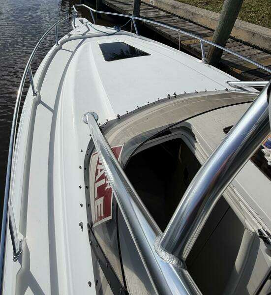 31ft Intrepid Yacht For Sale