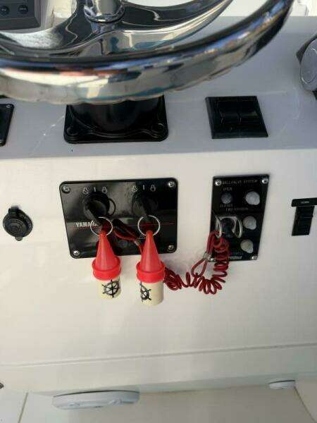 31ft Intrepid Yacht For Sale