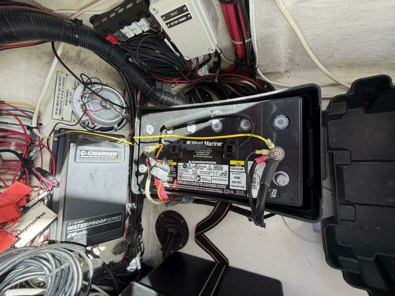 31ft Intrepid Yacht For Sale