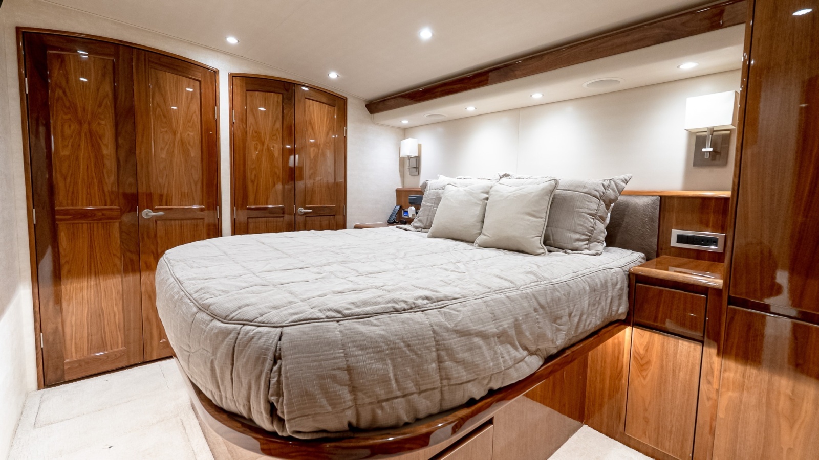 2017 Viking 62 Enclosed Bridge