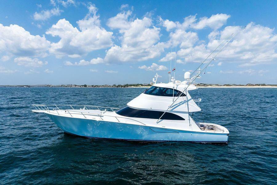 62' 2017 Viking 62 Convertible