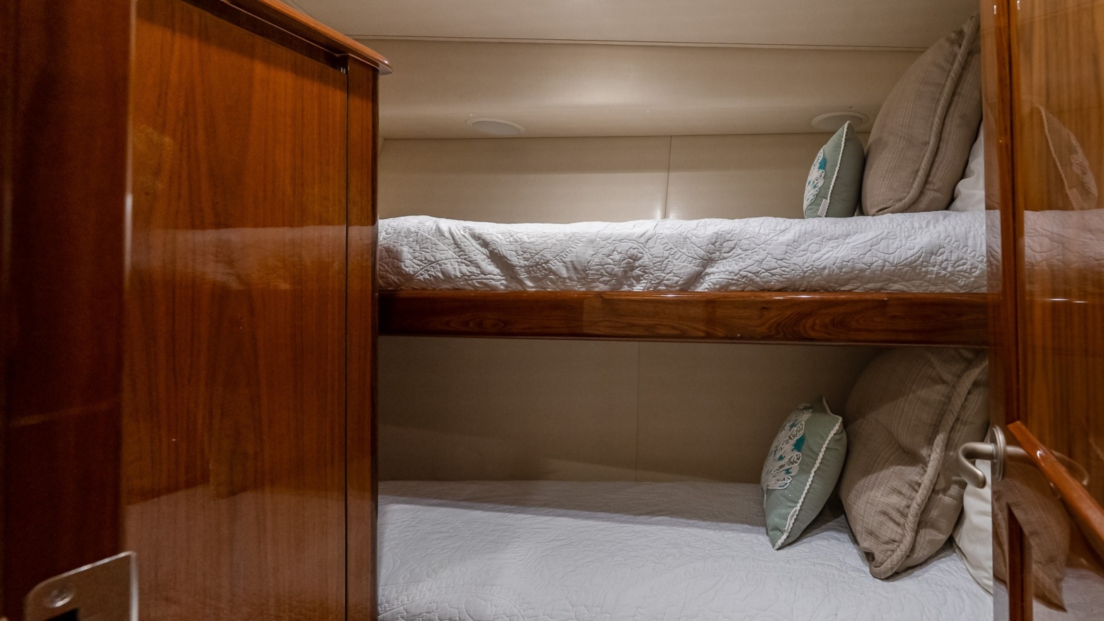 2017 Viking 62 Enclosed Bridge