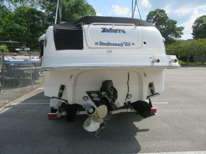 24' 2004 Monterey 245 CRUISER