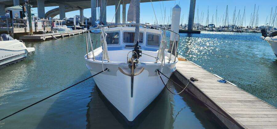 Hesper 32ft Tillotson Pearson Yacht For Sale