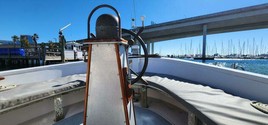 Hesper 32ft Tillotson Pearson Yacht For Sale