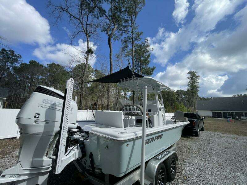 24ft Sea Pro Yacht For Sale