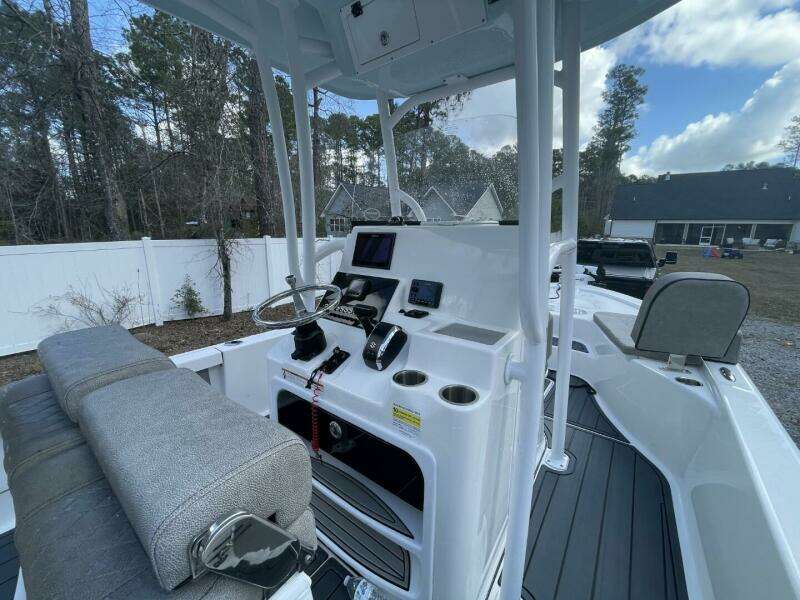 24ft Sea Pro Yacht For Sale