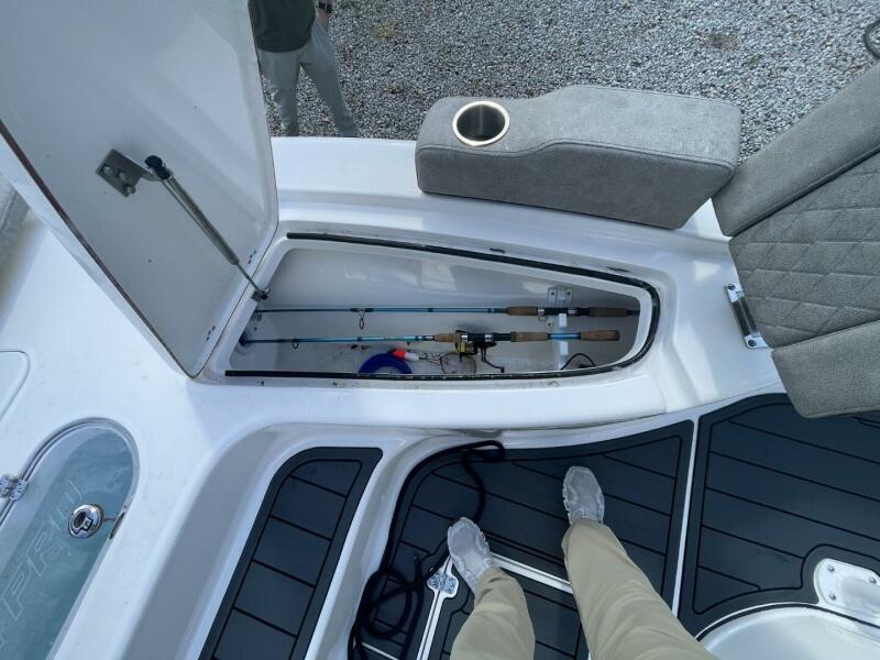 24' 2023 Sea Pro 248 DLX